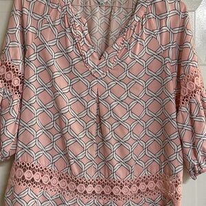 Crown & Ivy Pink Peasant Top Geometric design with Crochet details. PM Preloved